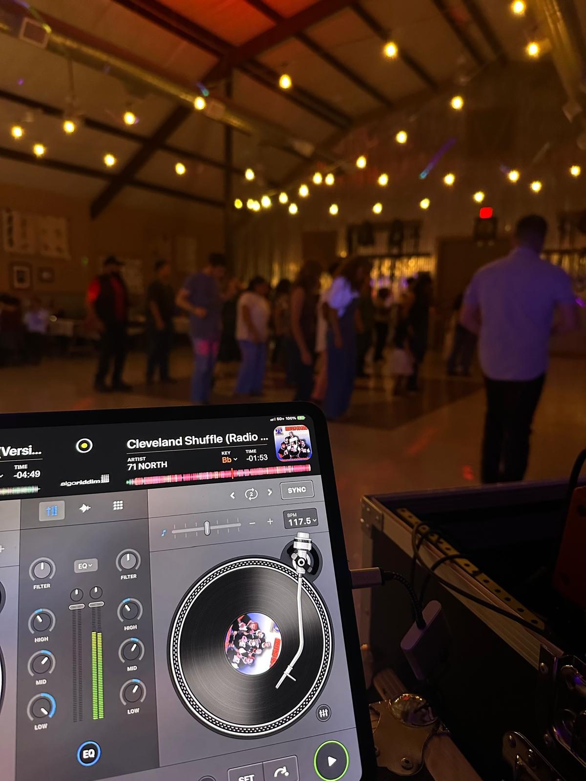 DJ Volts event photo